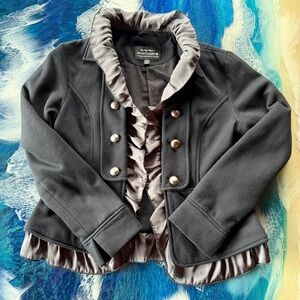 MONTANACO, LIKE NEW Women’s, 8 Button, Feminine Jersey jacket, blk & gray Sz S